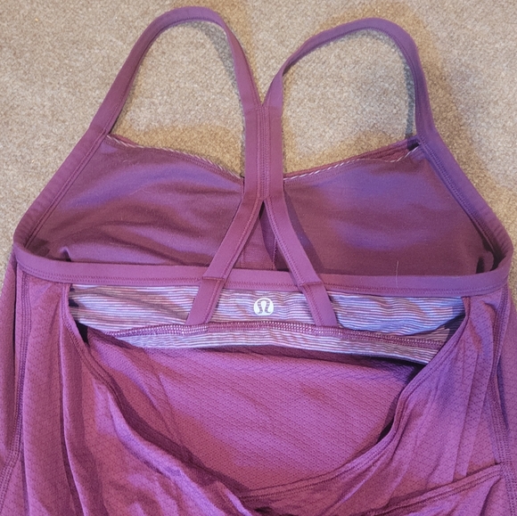 Lululemon top - Picture 3 of 3